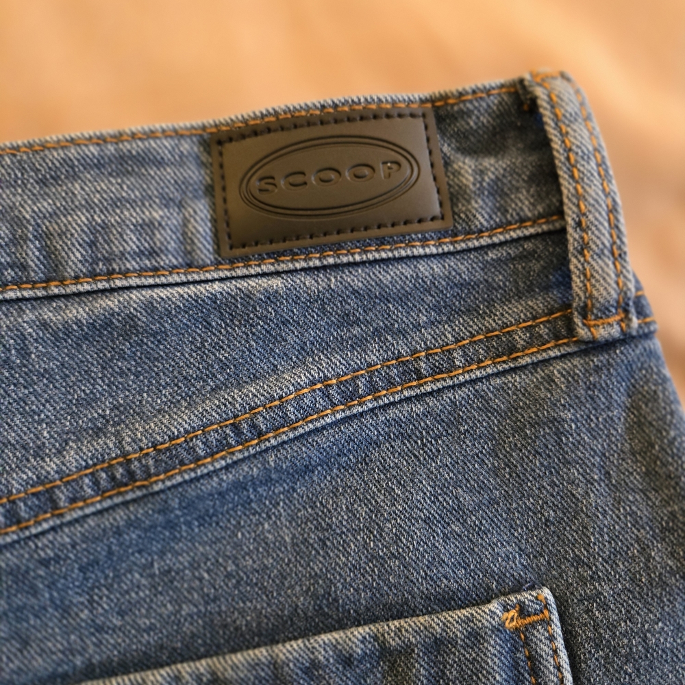 Scoop Women's Blue Flare Jeans